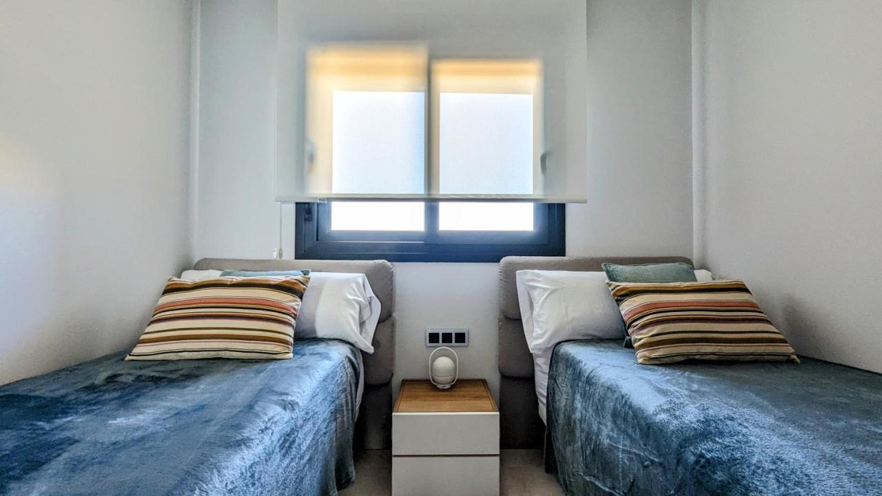 Sunset Waves Wow Apartment بينايدورم المظهر الخارجي الصورة