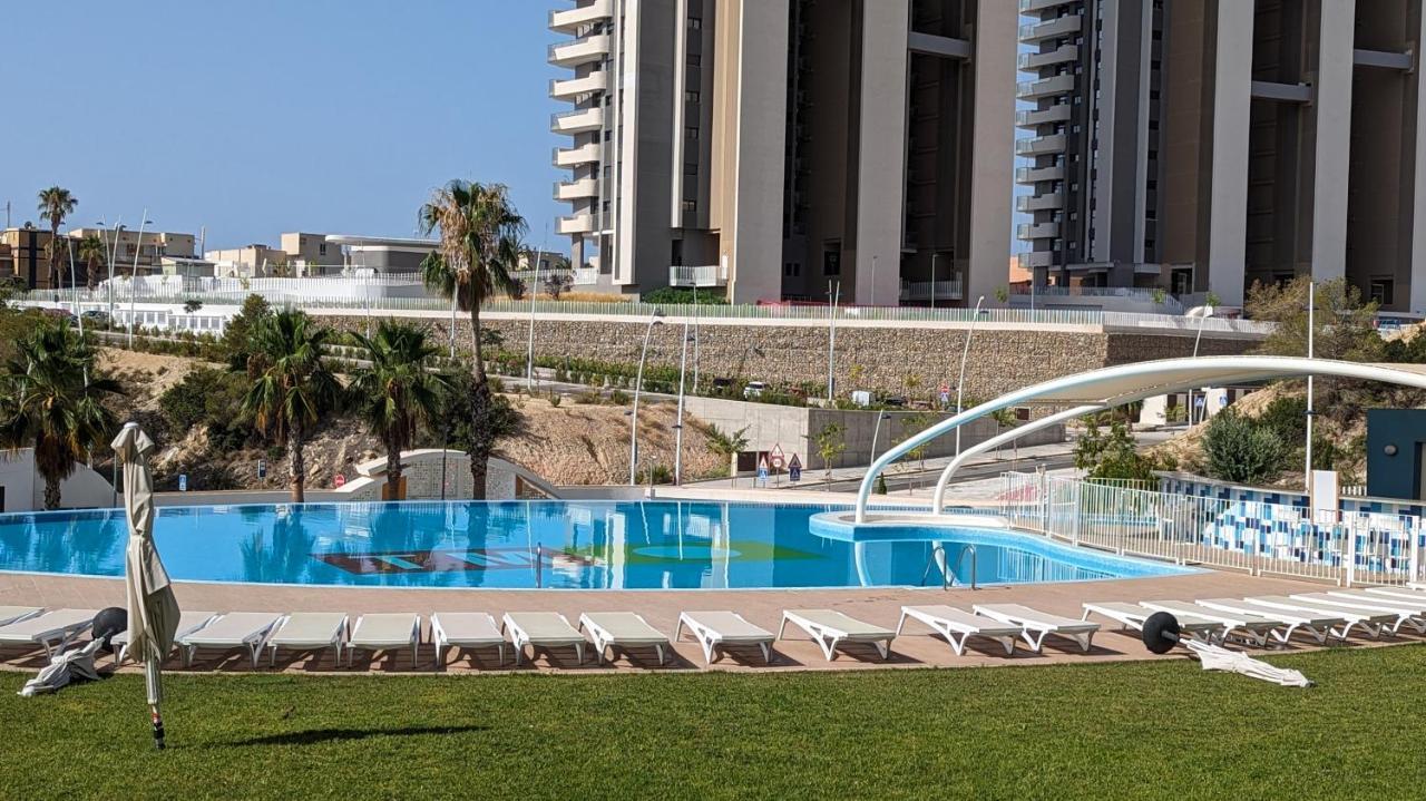 Sunset Waves Wow Apartment بينايدورم المظهر الخارجي الصورة