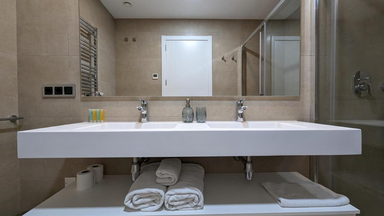 Sunset Waves Wow Apartment بينايدورم المظهر الخارجي الصورة