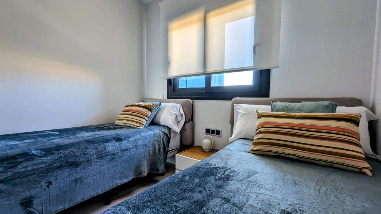 Sunset Waves Wow Apartment بينايدورم المظهر الخارجي الصورة