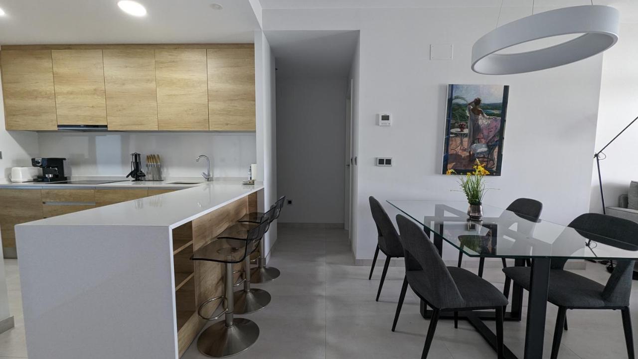 Sunset Waves Wow Apartment بينايدورم المظهر الخارجي الصورة