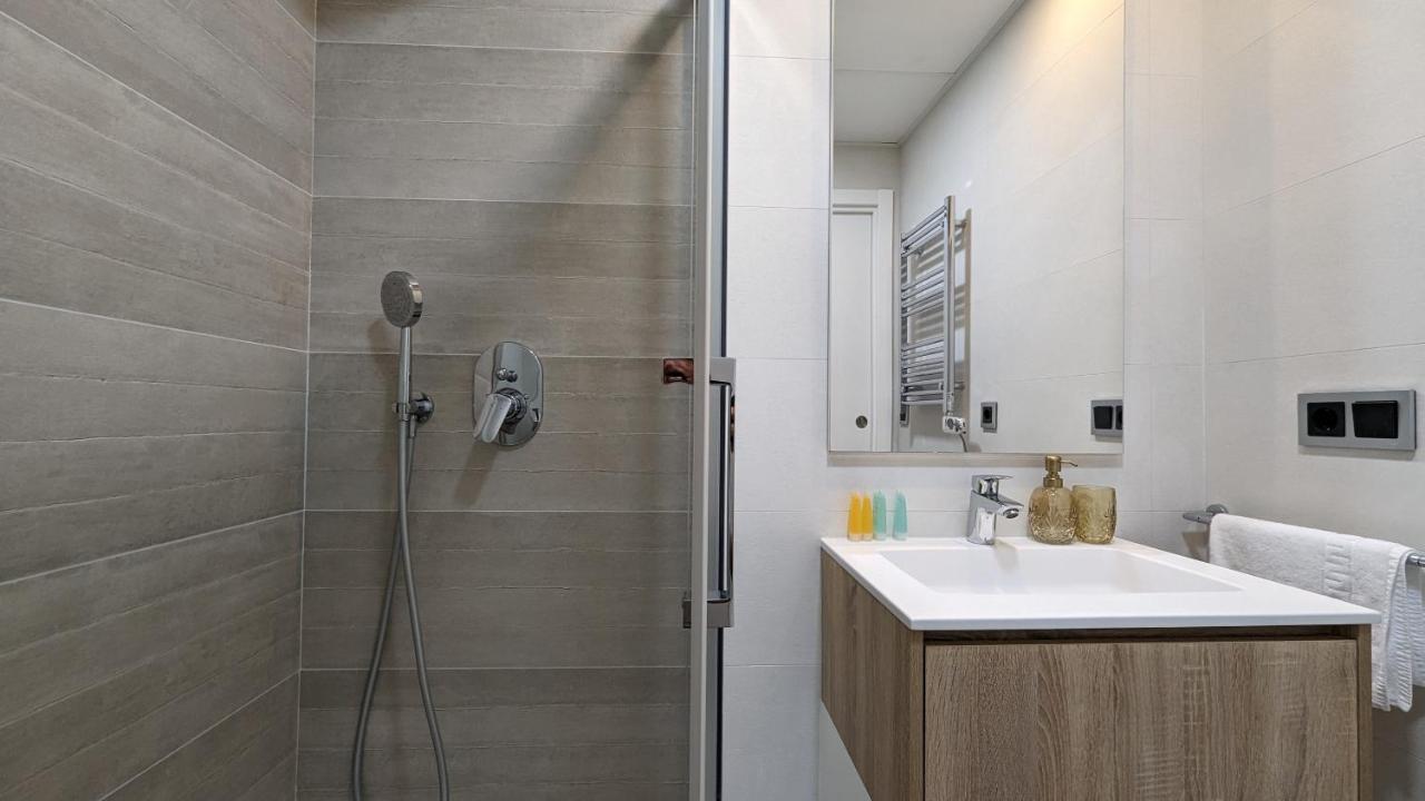 Sunset Waves Wow Apartment بينايدورم المظهر الخارجي الصورة