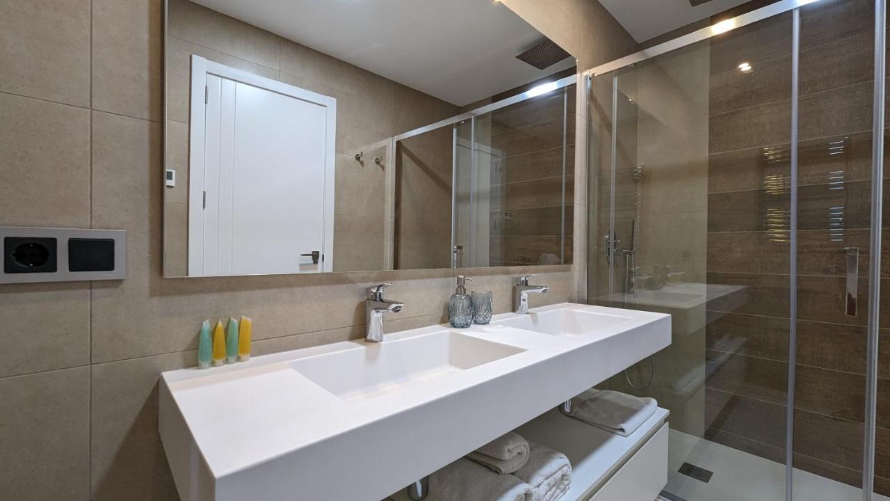 Sunset Waves Wow Apartment بينايدورم المظهر الخارجي الصورة